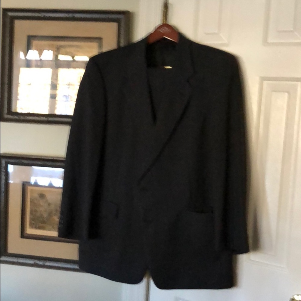 Men’s dress suit